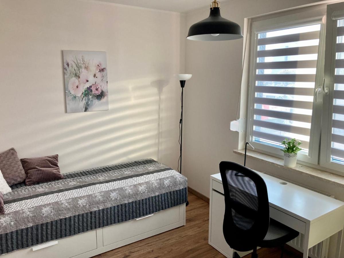 Apartament Lagiewniki Красков Екстериор снимка